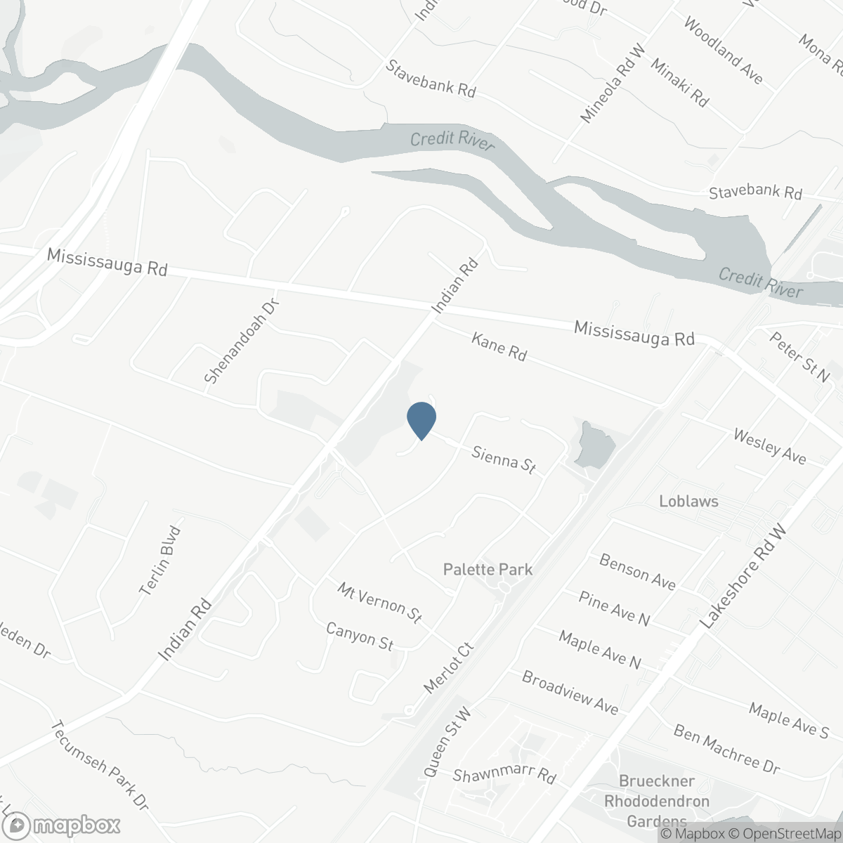562 GLADWYNE COURT, Mississauga, Ontario L5H 4L4